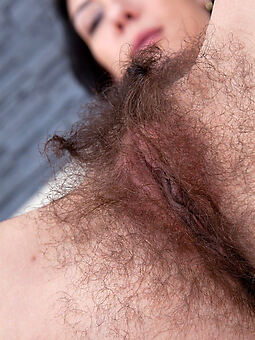 full-grown hairy bush amature sex pics