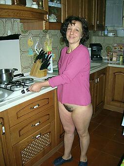 mature hairy housewives nudes tumblr