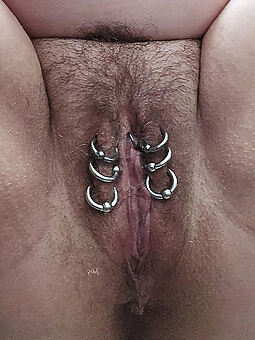 hairy pussies close up nudes pics